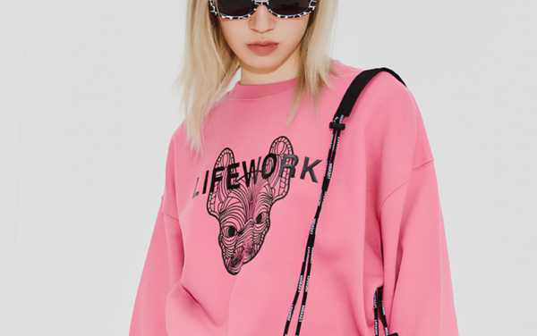 Rekomendasi 7 Sweater Korea dari LifeWork untuk Tampilan yang Stylish!