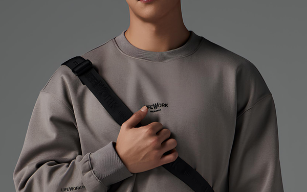 5 Sweater Pria Korea LifeWork Terbaik untuk Gaya Kasual yang Maskulin