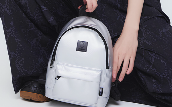 Wajib Punya! 5 Jenis Tas Backpack Korea yang Stylish dari LifeWork