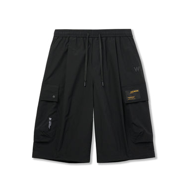 ONE-TUCK WIDE CARGO BERMUDA PANTS BLACK